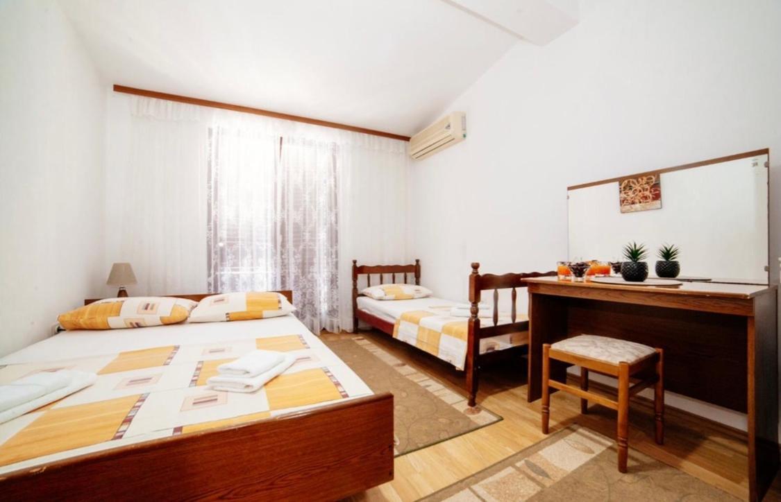 Castello Apartments Ulcinj Exterior foto